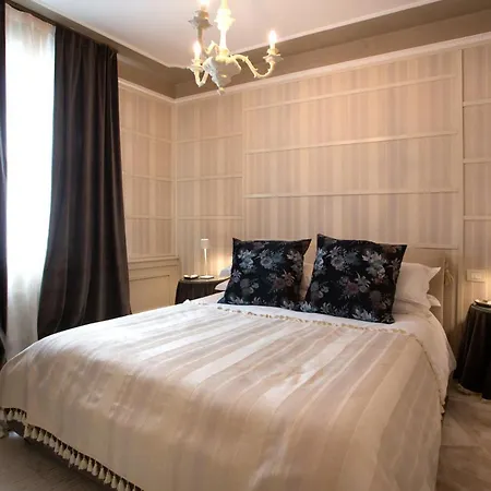 La Casa Di Loto Hotel